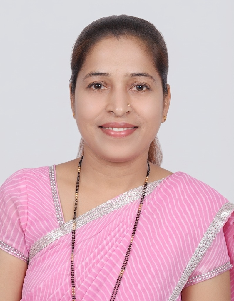 Sheetal Pakhare - Part time Baby Sitter in Kalyan East in Mumbai